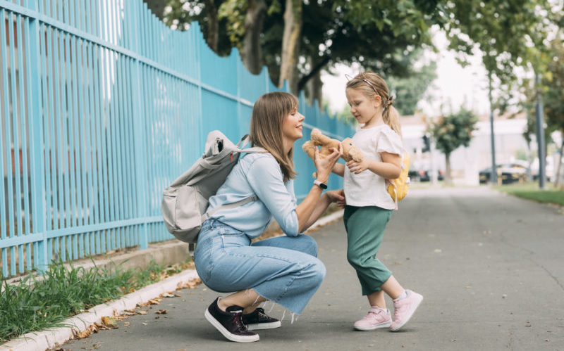 vuelta al cole con muñeco